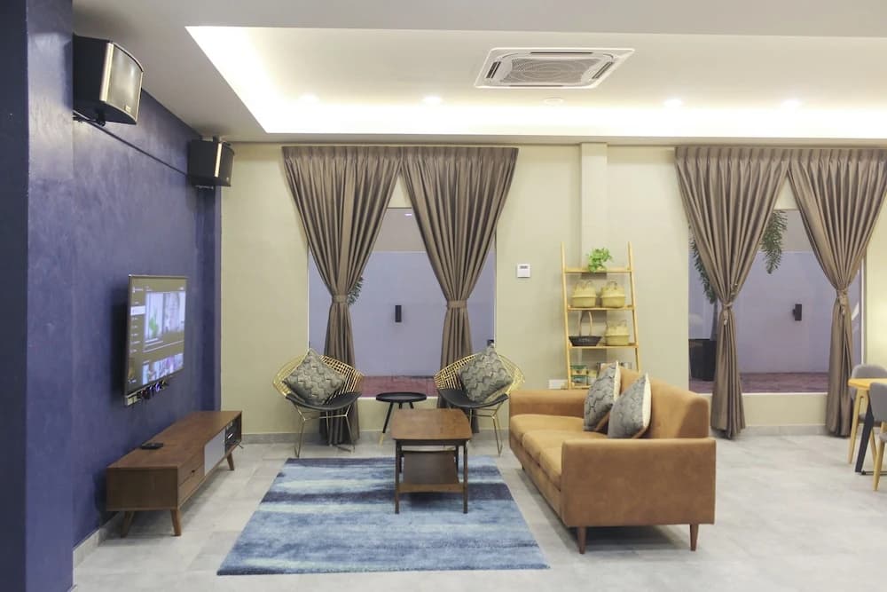 OYO 90020 Amoris Grand Event Space - photo 8