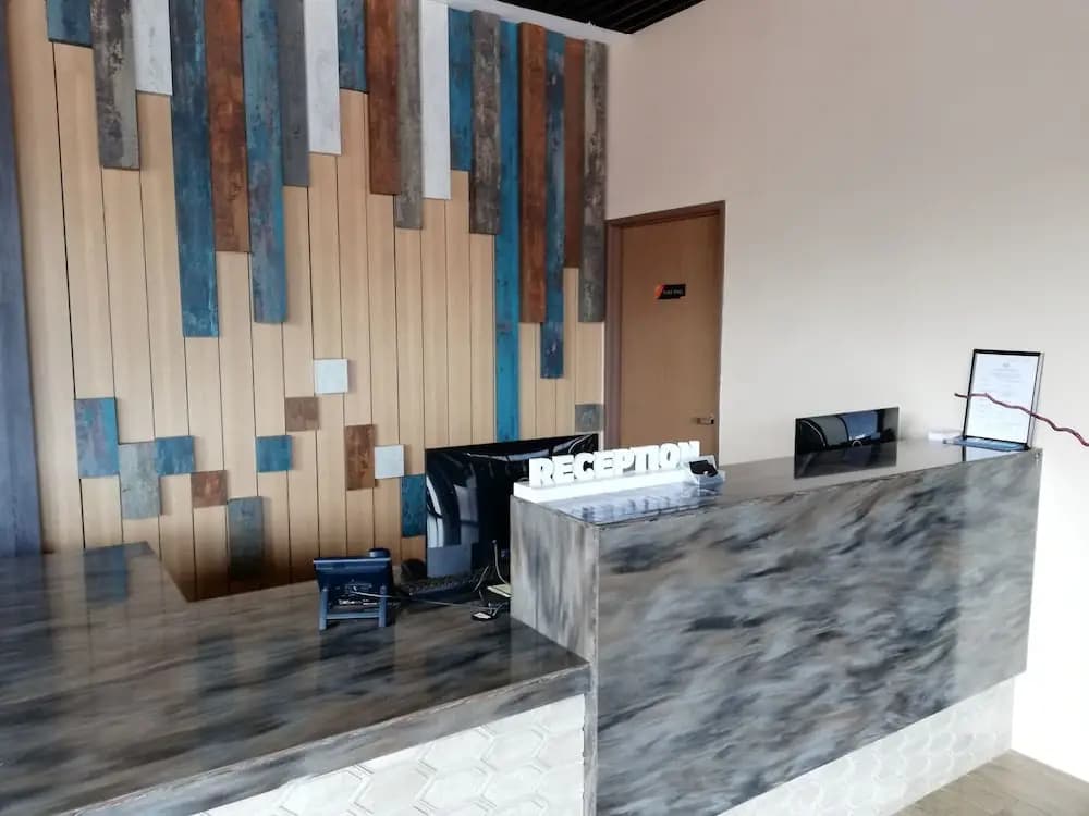 Rest and Comfort Boutique Hotel - photo 2