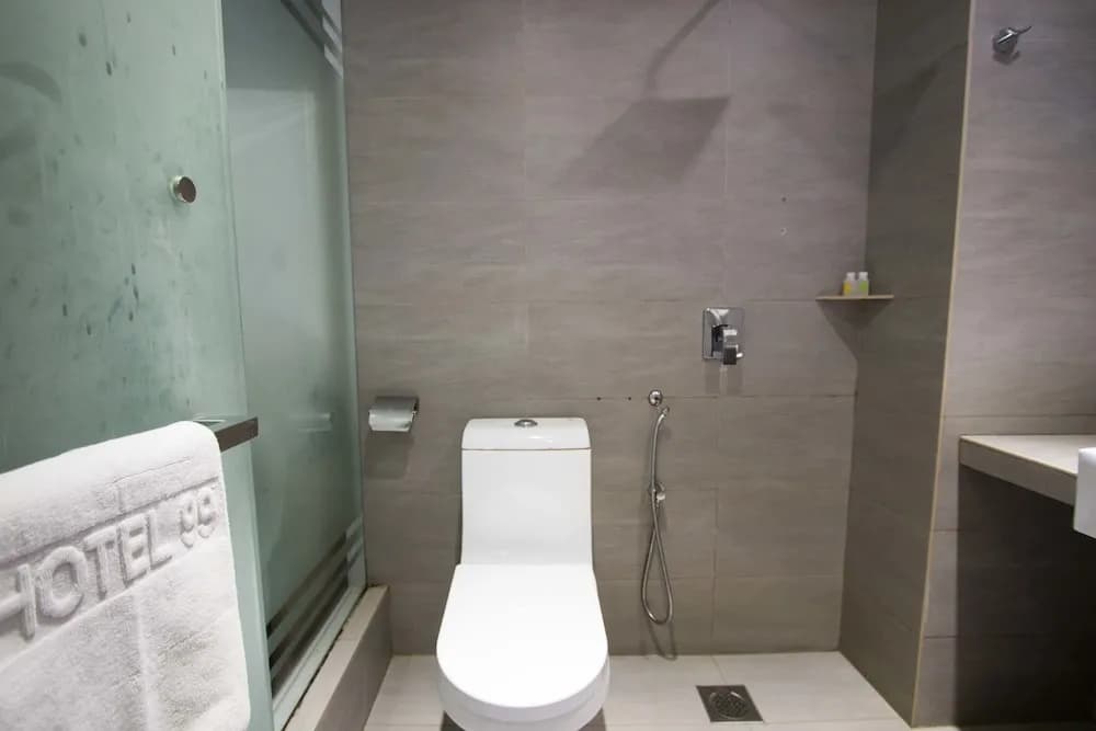 Hotel99 Bandar Puchong - photo 10