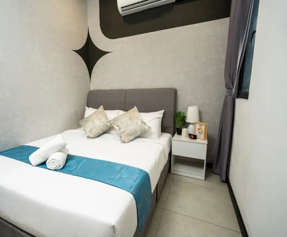 Neu Suites 3rdNvenue by Perfect Host - photo 7