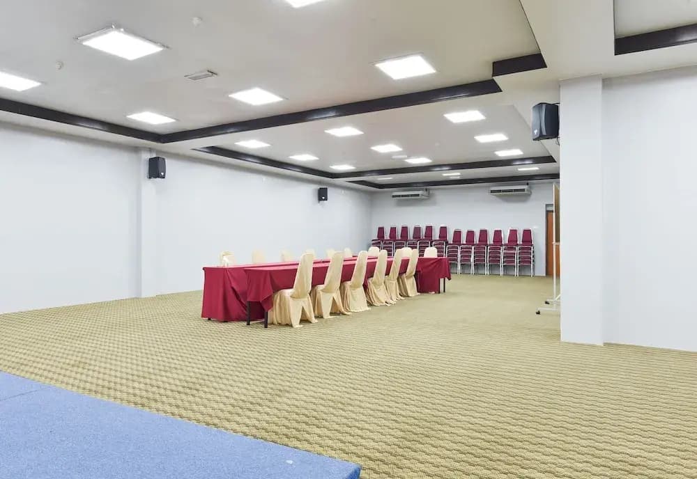 OYO 91052 Hotel Kenangan - photo 16