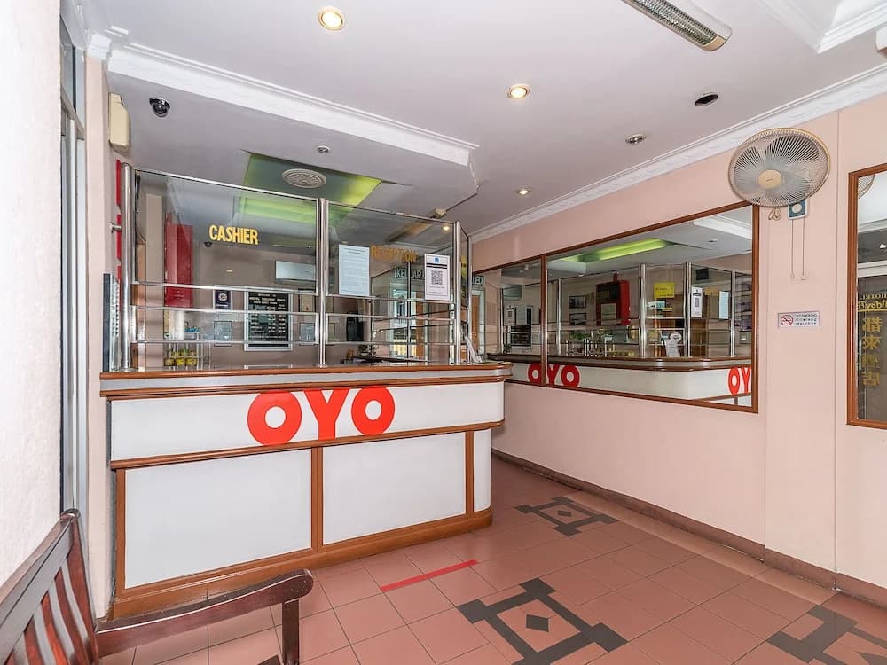 Hotel Holiday Park by OYO Rooms - photo 2