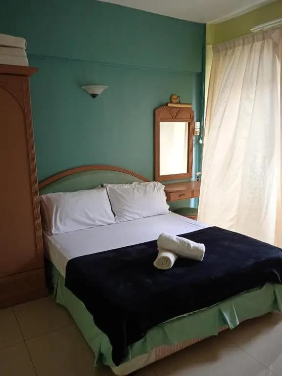 Santai Inn aprt 3 bilik Moslim Blok D w WiFi & Astro at Glory Beach Resort - photo 13