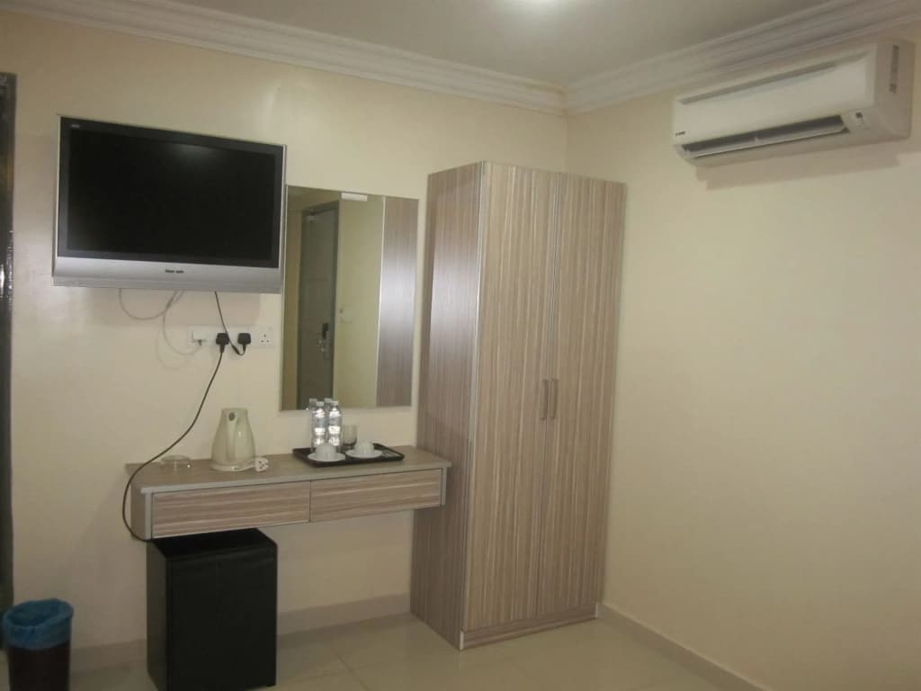 Safari Hotel - photo 3