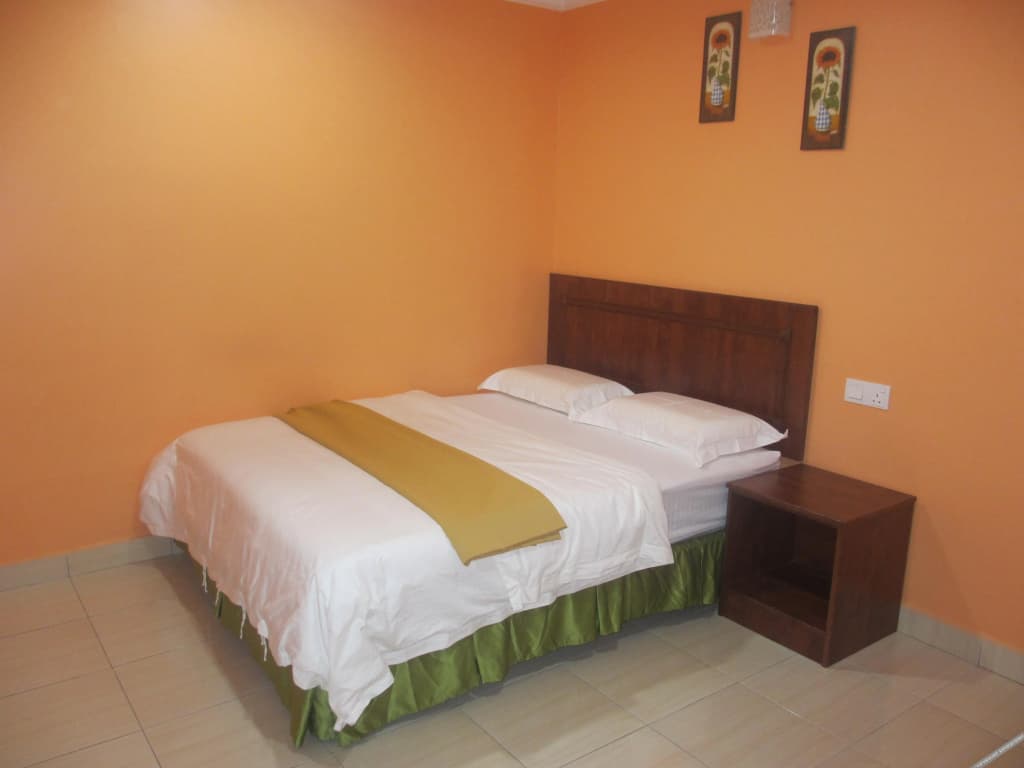 Highway Times Inn - photo 3
