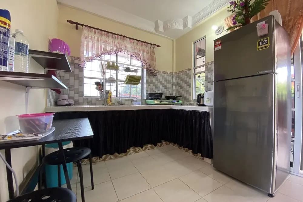 OYO Home 90331 D'jj Homestay - photo 10