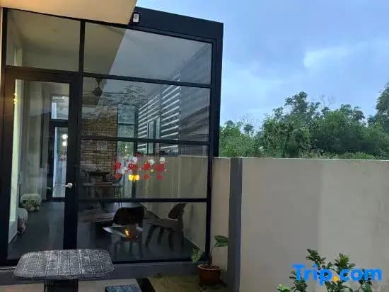 Kuantan Bungalow Ps4 W Kids Pool By Iconique - photo 1