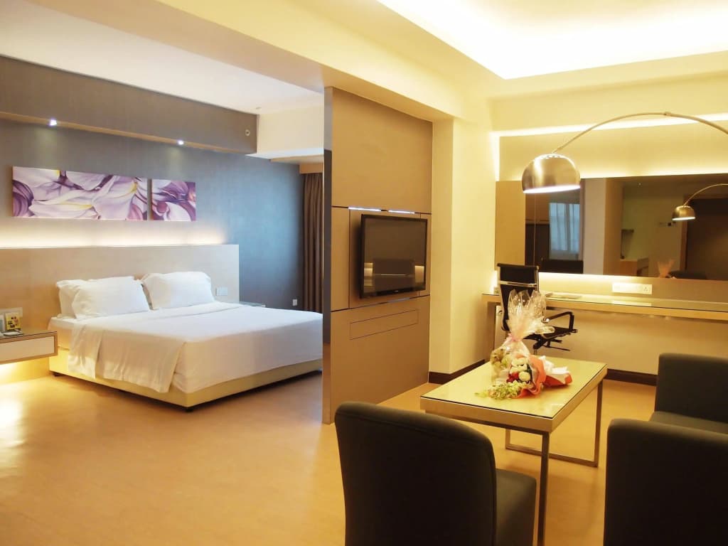 Crystal Crown Hotel Petaling Jaya - photo 3