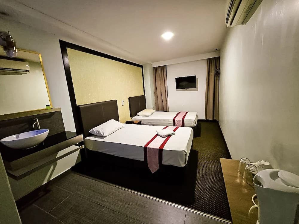 Warisan Hotel - photo 6