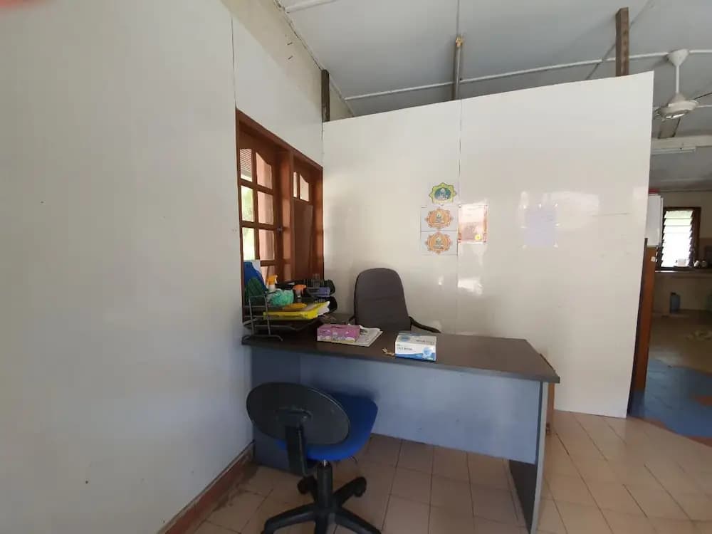 OYO 90278 Redzwan's Beach Resort - photo 11