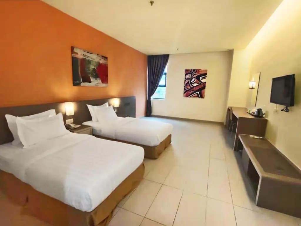 Kluang Riverview Hotel - photo 3