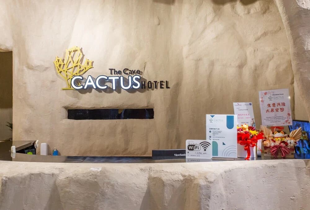 Capital O 90685 The Cave Cactus Hotel - photo 11