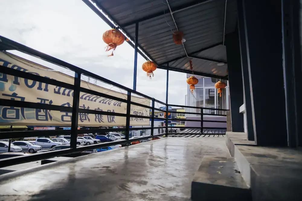 Ru Jia Hai She Hotel - photo 25