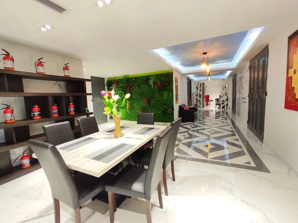 Shell Out Beach Club Suite - Hostel - photo 18