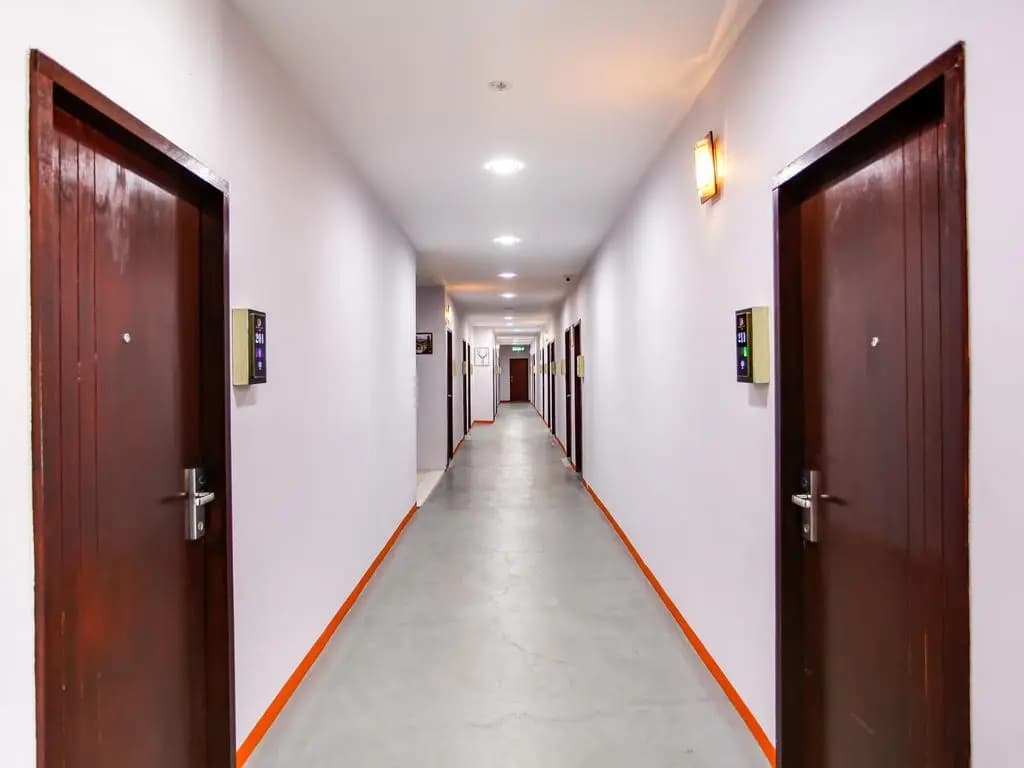 OYO 44066 Unikarya Lodge - photo 12