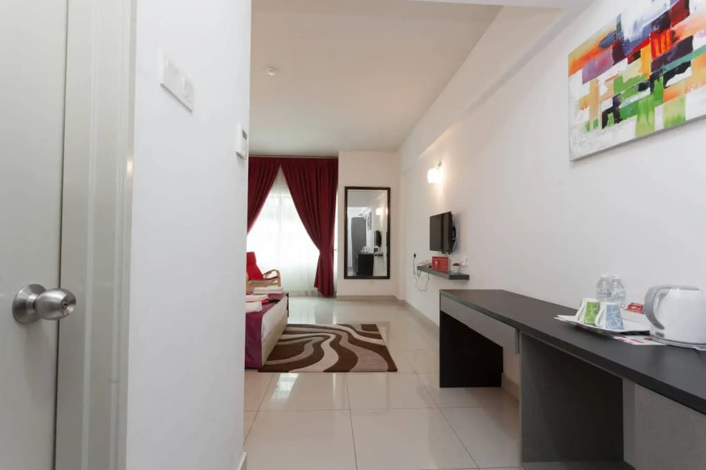 ZEN Rooms Bukit Jalil - photo 5