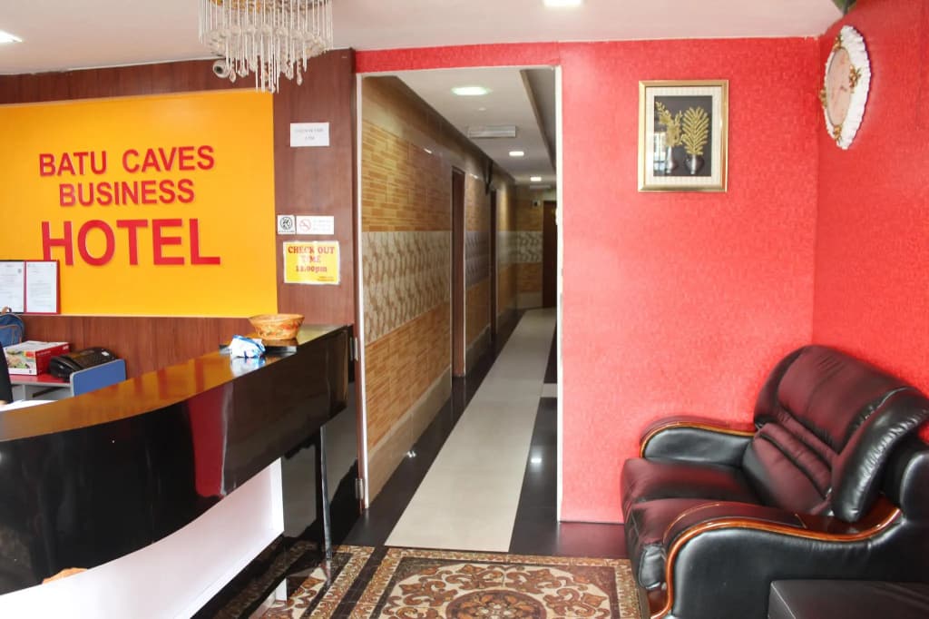 Batu Caves Business Hotel - photo 2