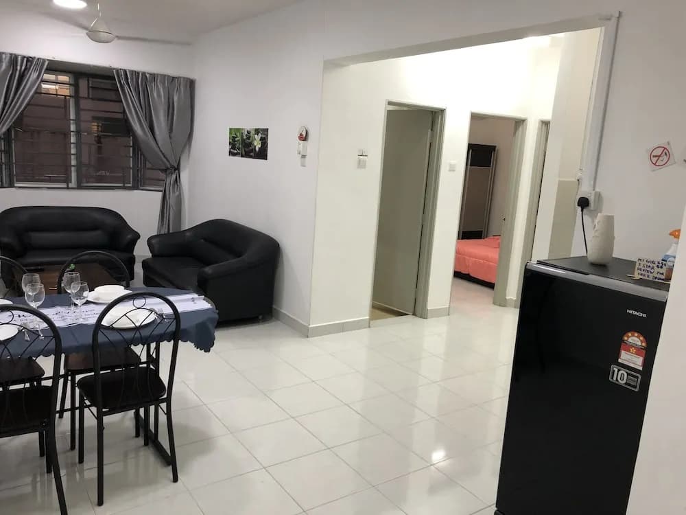 Cozy Homestay at Main Place - photo 21