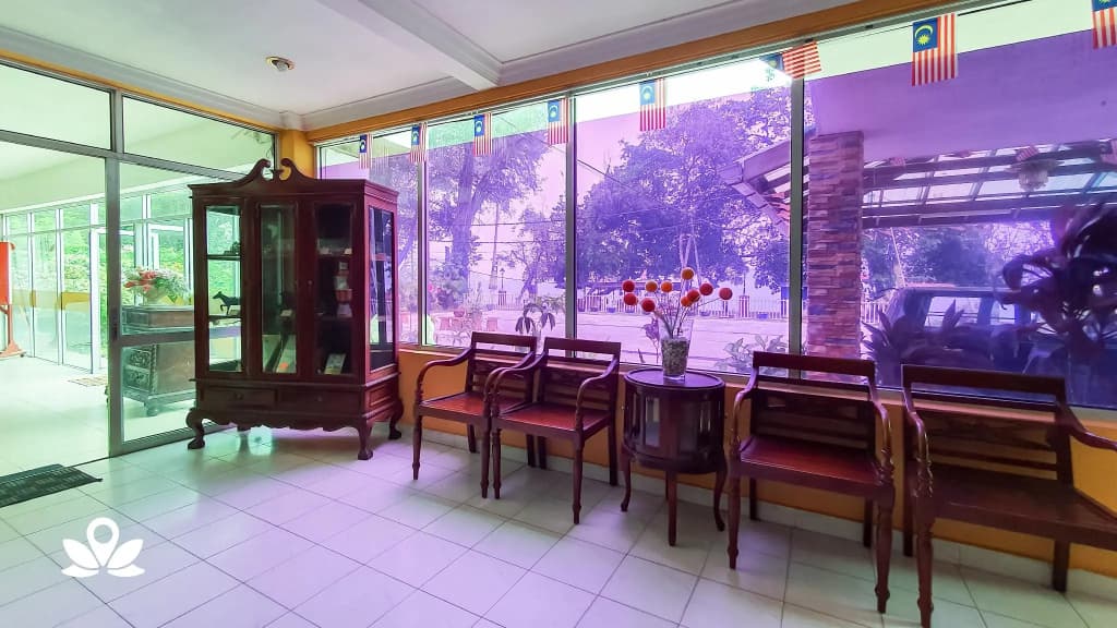 Uptown Beach Resort - photo 13