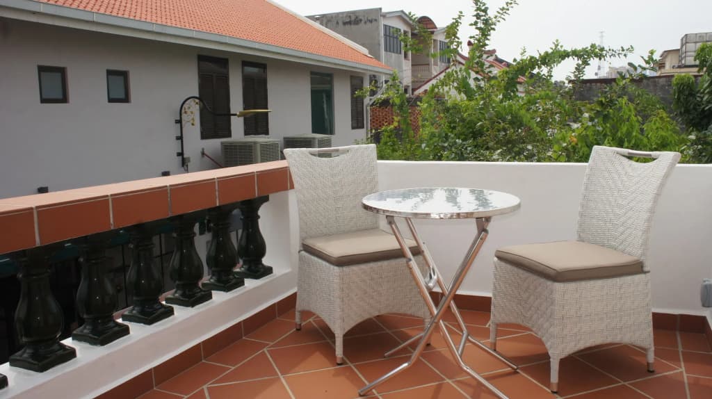 Heeren Straits Hotel - photo 17