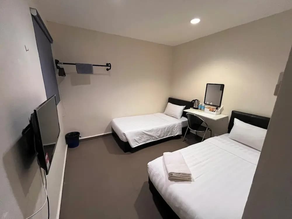 Hotel O Jb Sojourn - photo 4