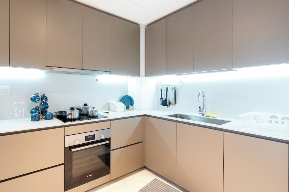 Moonway Luxury Suites At Eaton Residence - photo 23
