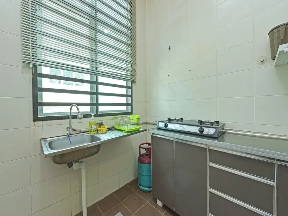 OYO 89777 Urbanstay Kuantan - photo 9