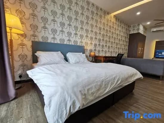 Mykey Silverscape B-39-07 Melaka City - photo 2