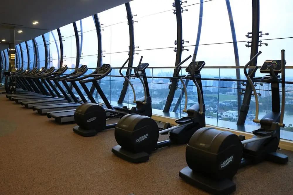 RD Service Suite At M City - photo 15