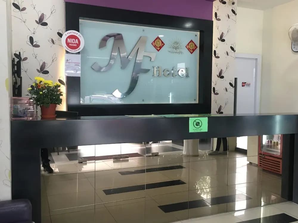 OYO 89856 MF Hotel - photo 15