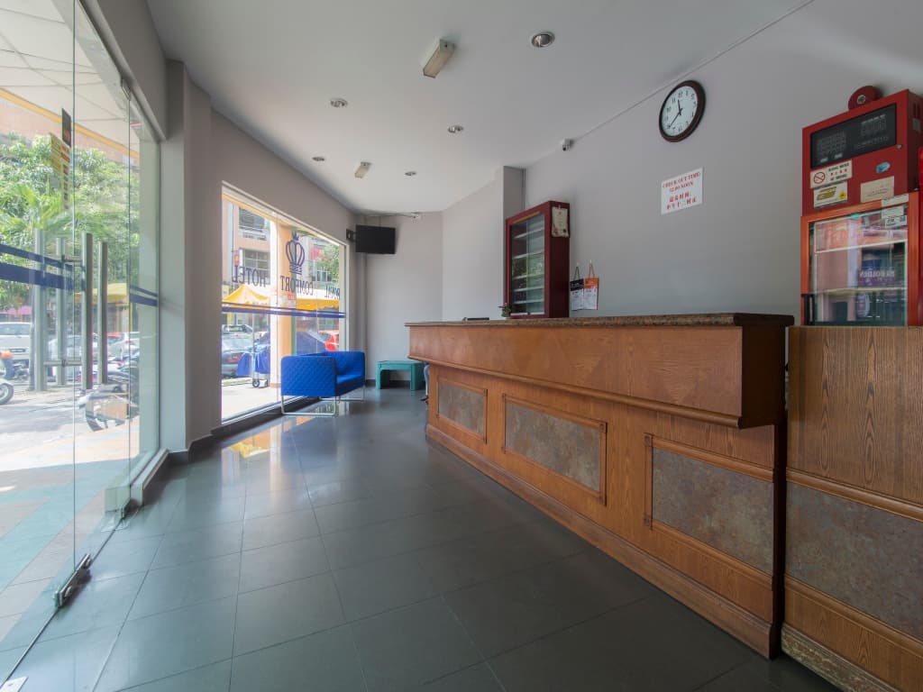 Super OYO 828 Comfort Hotel Shah Alam - photo 2