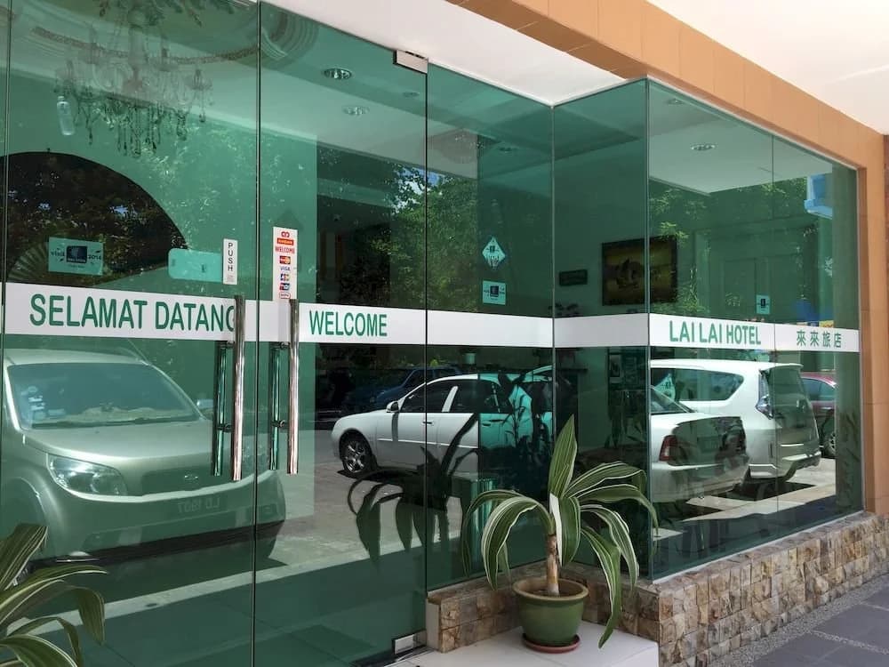 Lai Lai Hotel - photo 11