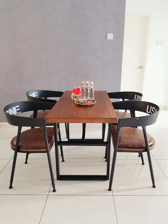 Teiw Family Homestay at Skypod Residence Puchong - photo 21