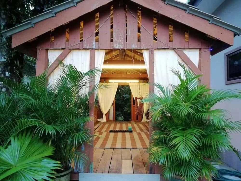 ArRayyan Guesthouse & Homestay - photo 11