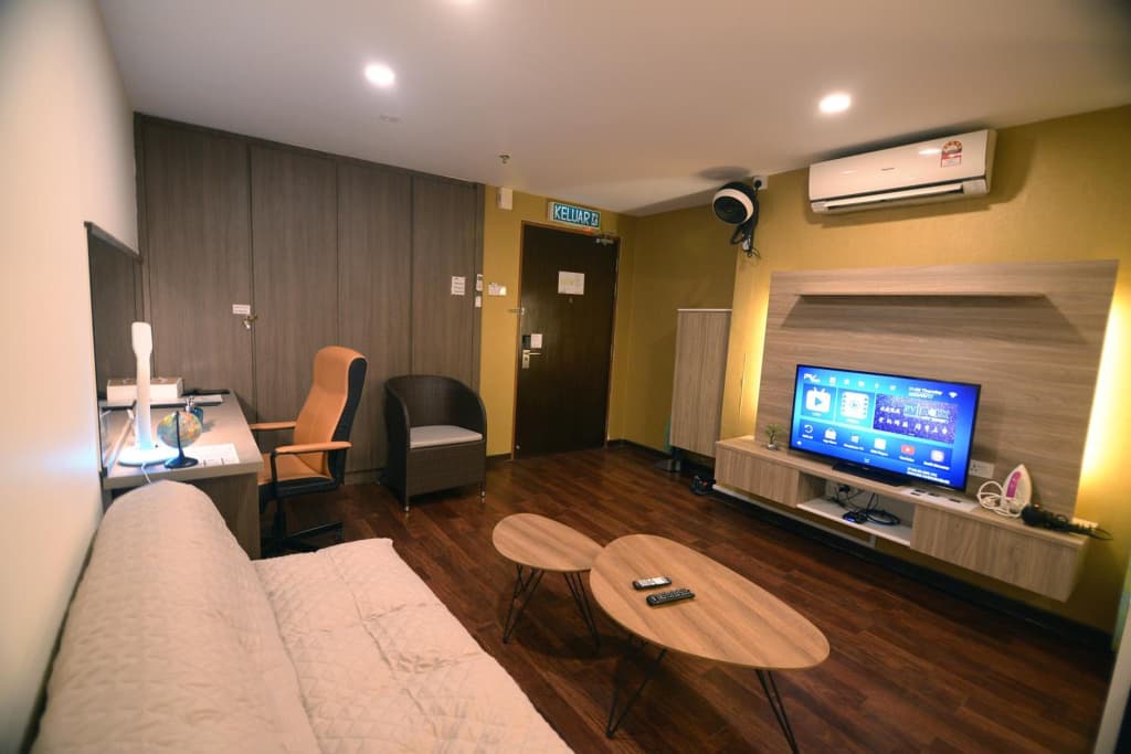 Nexus Business Suite Hotel - photo 37