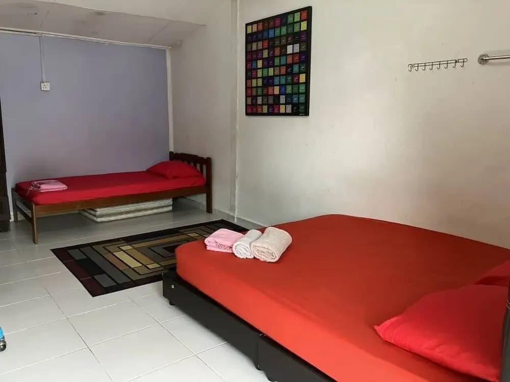OYO Homes 90600 Ummi Chalet Dungun - photo 3