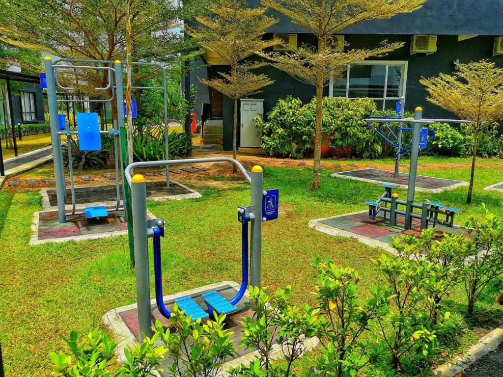 One Life Four Season Waterpark Guest House Manhattan Condominium - photo 24