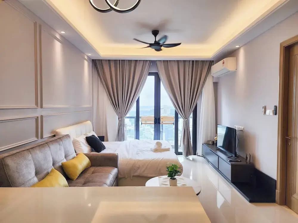 R & F Princess Cove CK Homestay - photo 1
