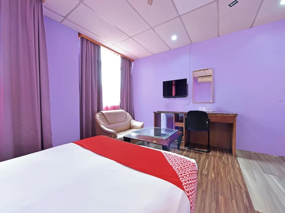 OYO 90853 New Soho Hotel - photo 3