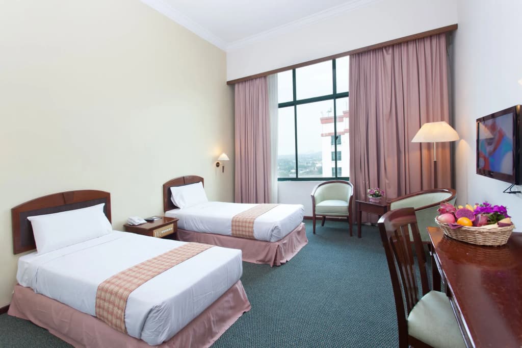 Summit Hotel Bukit Mertajam - photo 7