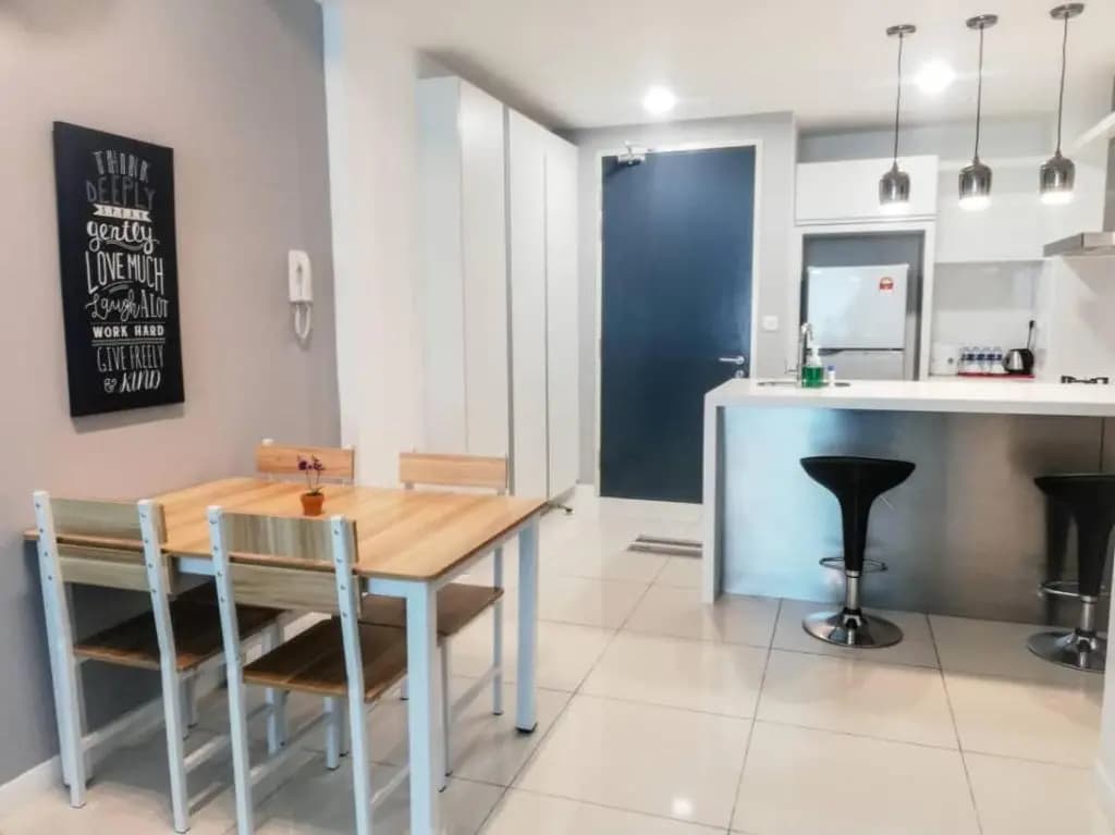 FLYPOD - Blue Sky Apartment 5-6pax ,Sutera Avenue - photo 3