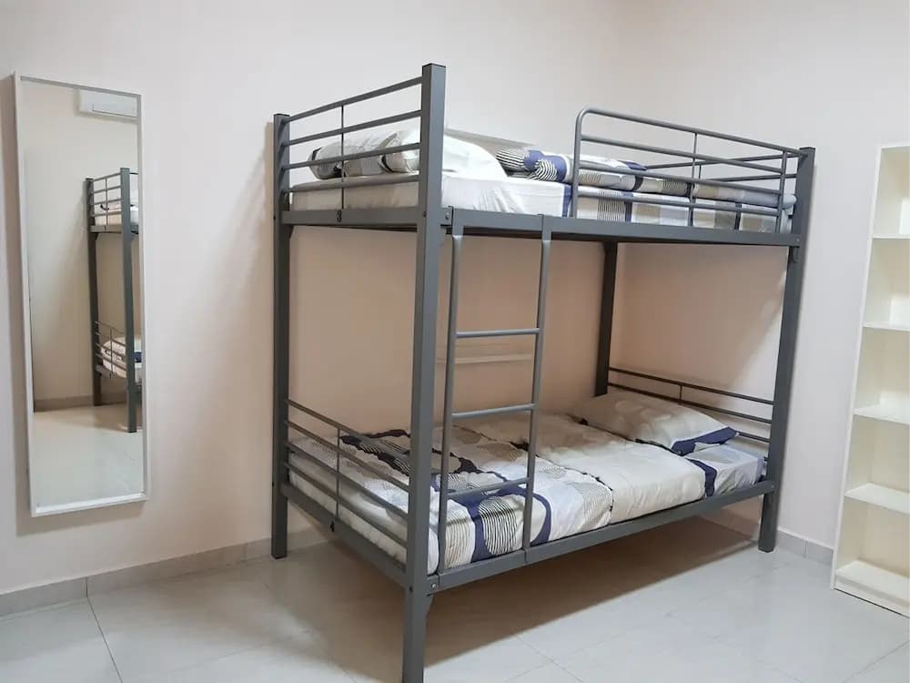 24A Home Stay Near Bukit Bintang - photo 3