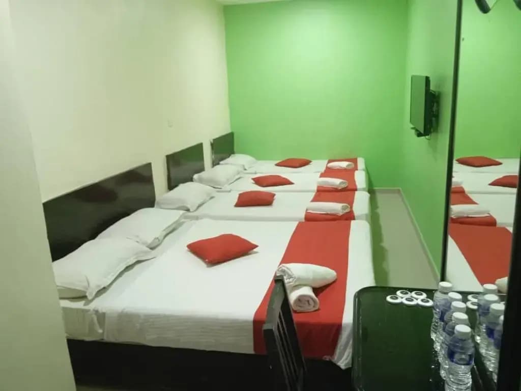 Ezi Hotel Klang - photo 5