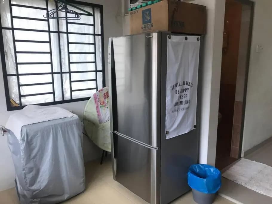 Sunny terrace house 5min Stulang Laut CIQ SOGO KSL 2BR 7Pax - photo 2