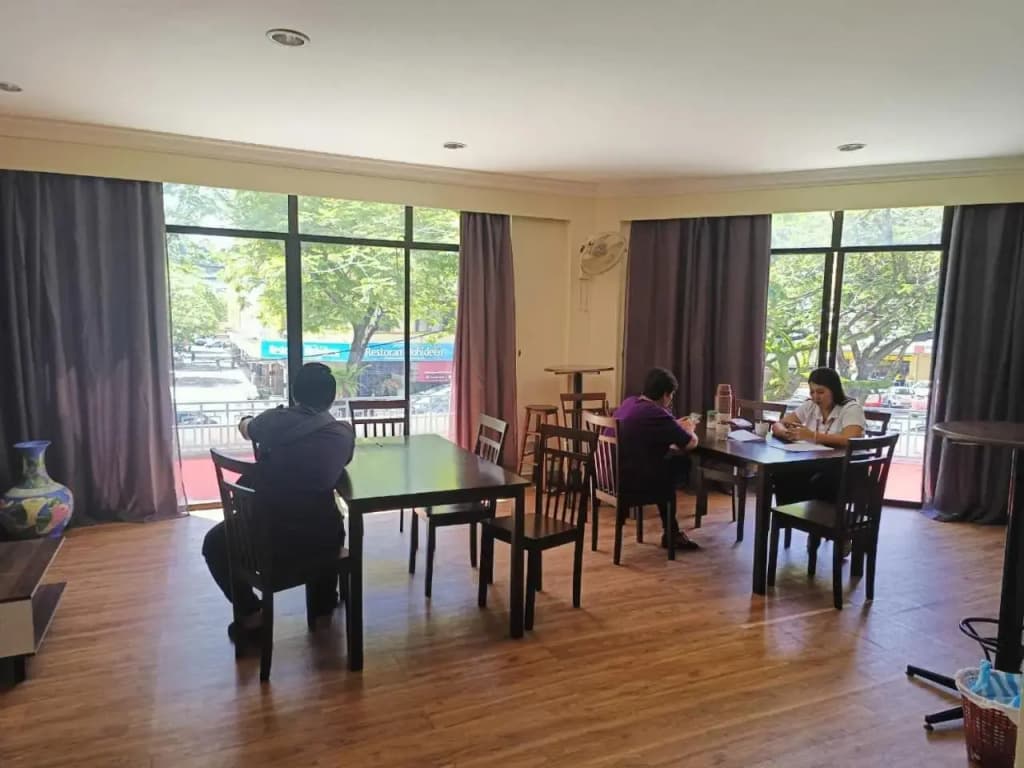 Step In Lodge - Hostel - photo 11