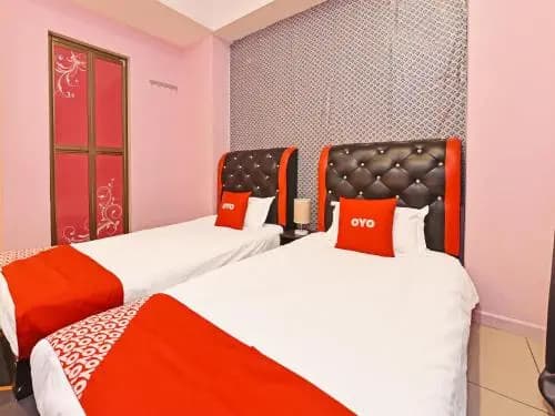 8 Hotel - photo 3