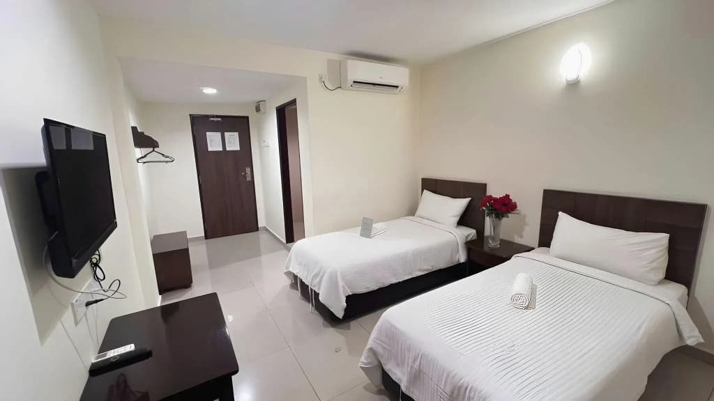 Jb City Hotel - photo 3
