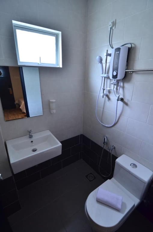 Square Inn - photo 18