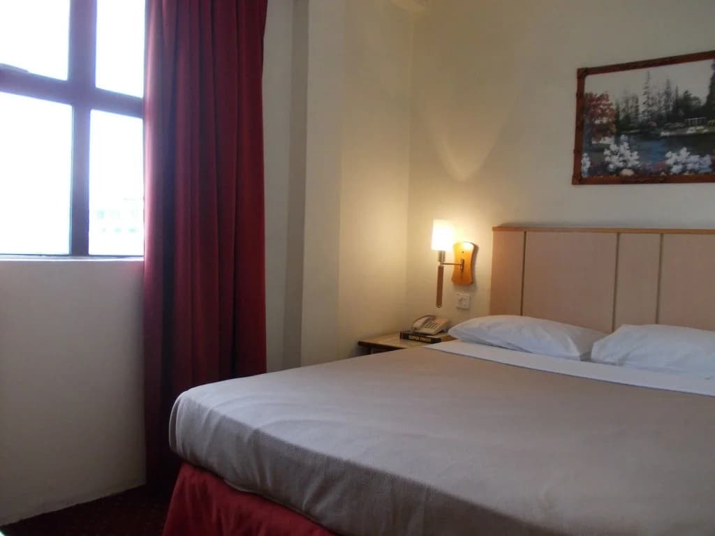 89968 Sri Sutra Hotel - photo 4