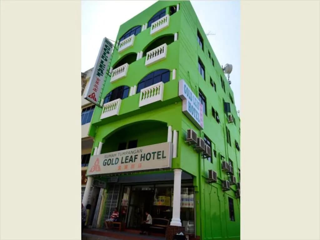 Gold Leaf Hotel - photo 3